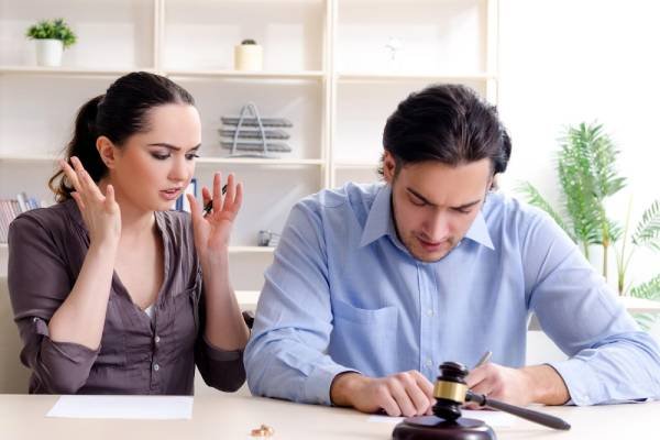 Sullivan Shick | How Long Does A Divorce Take In Arizona?